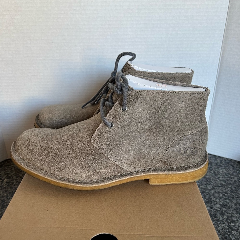 Men UGG Leighton Waterproof Boot size 7.5